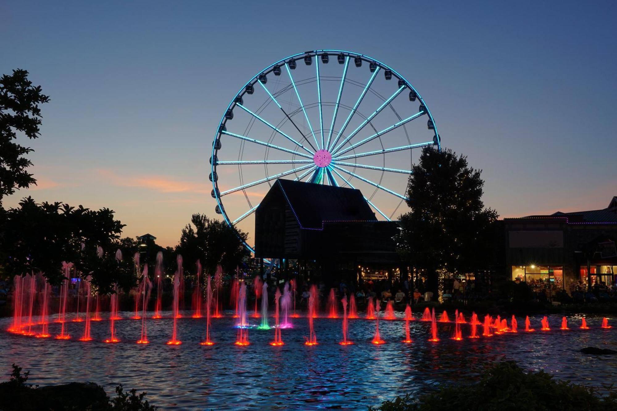 The Tiny Barn, 1089 Free Tickets Each Paid Day, Dollywood And More Sevierville Exterior foto